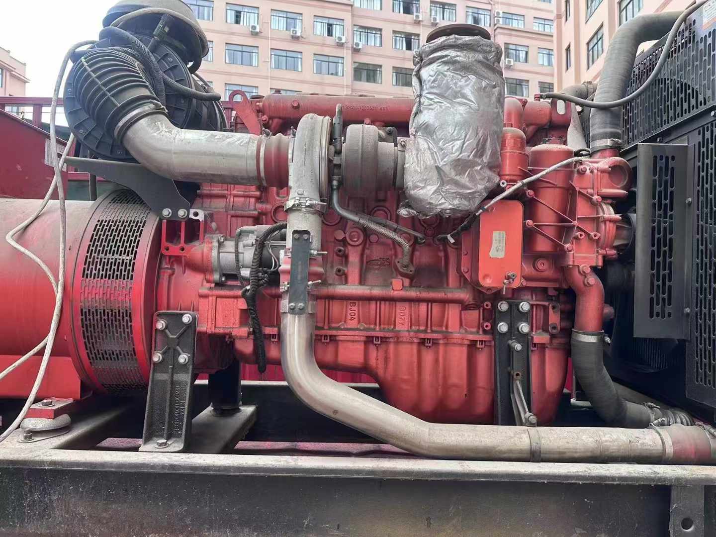 富阳如何选择适合 600kW 柴油发电机组的过载保护器？