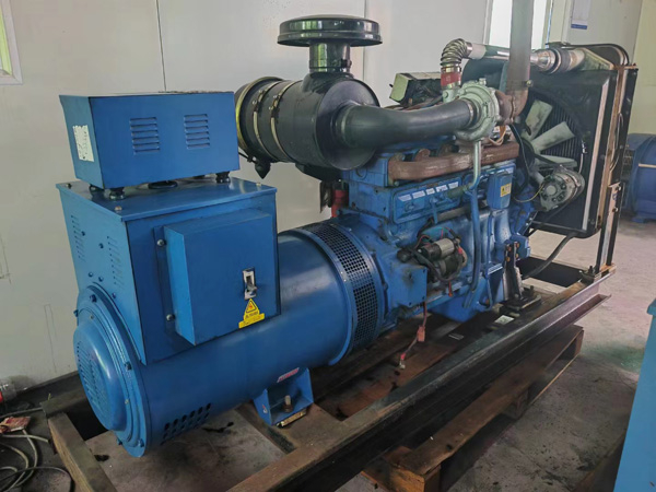 富阳100kW柴油发电机组使用多级机油有哪些优缺点？